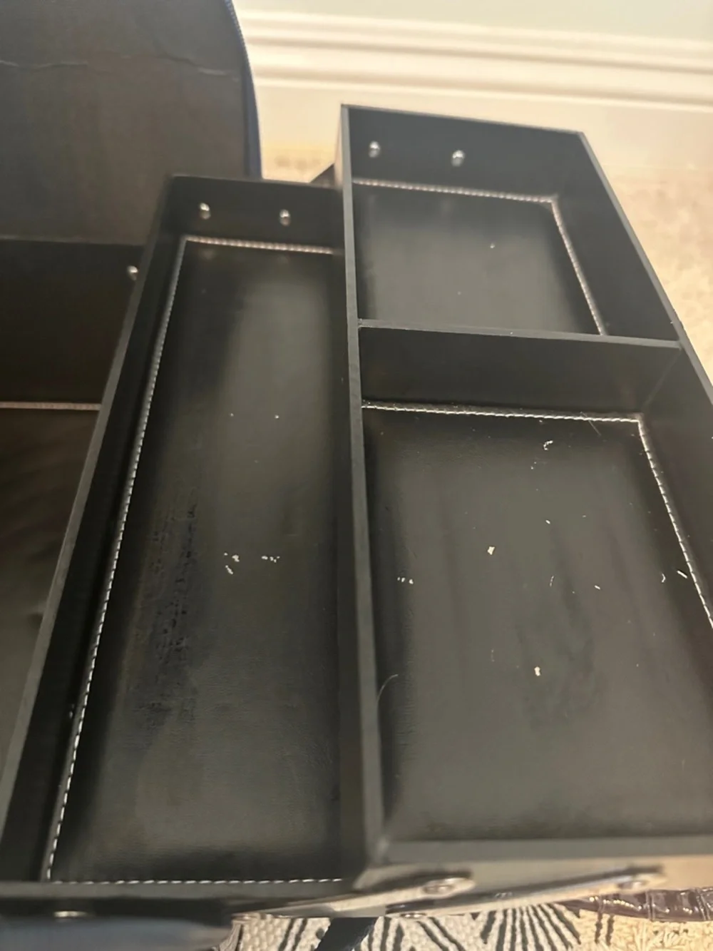 SeneGence Travel Expandable Makeup Case - Picture 7 of 12